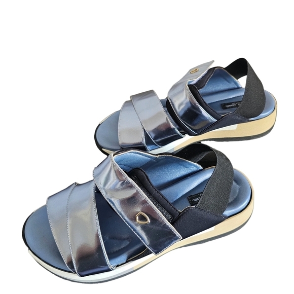 Flat Sundals Phillipe Model Paris light and cushioned metallic blue. Sz 37. New - Picture 5 of 8